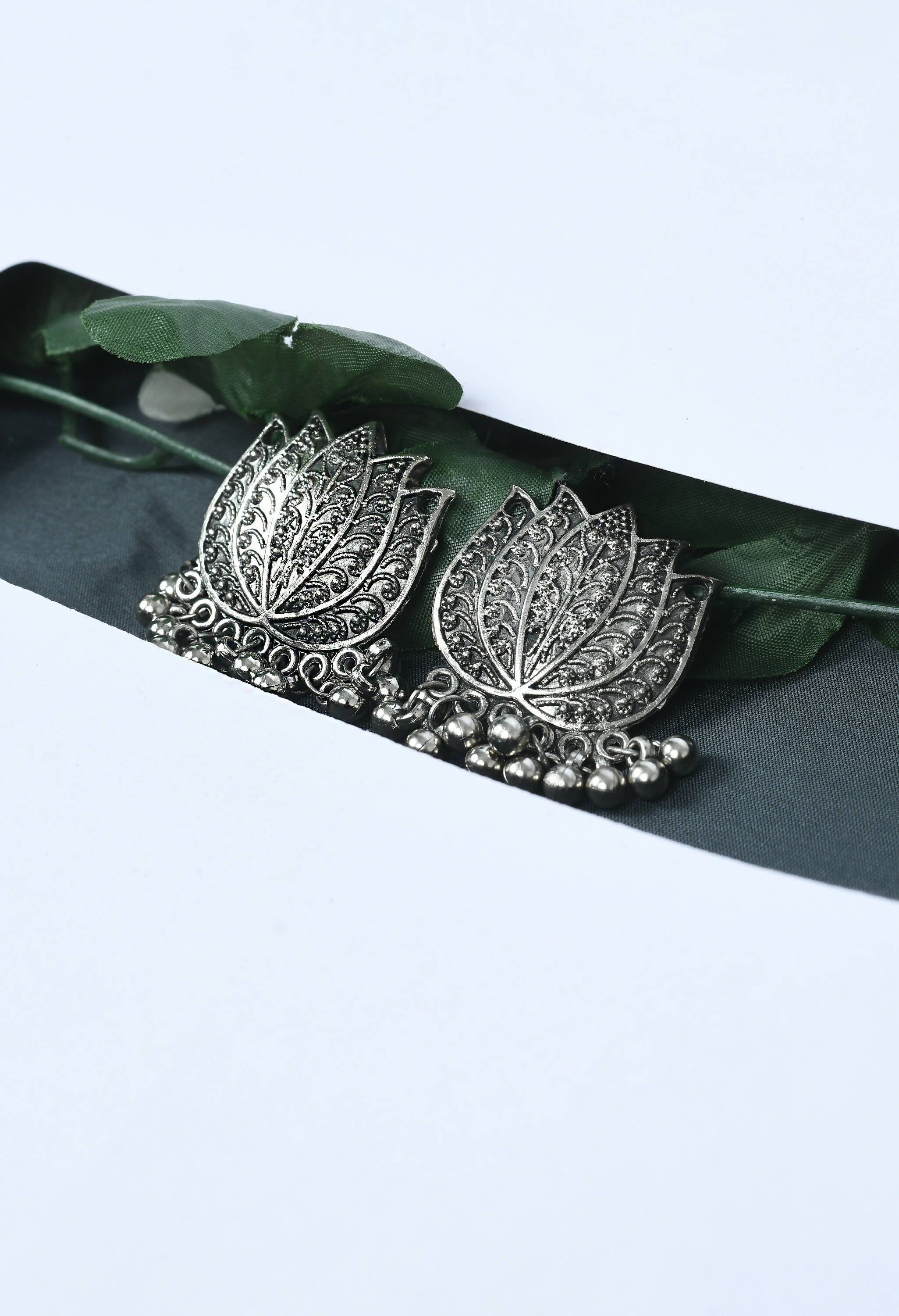 Mominos Fashion Johar Kamal Silver-Plated Brass Finish Lotus Design Choker For Women - Distacart