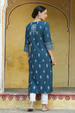 Thumbnail for Juniper Women's Blue Rayon Staple Printed Straight Kurta - Distacart