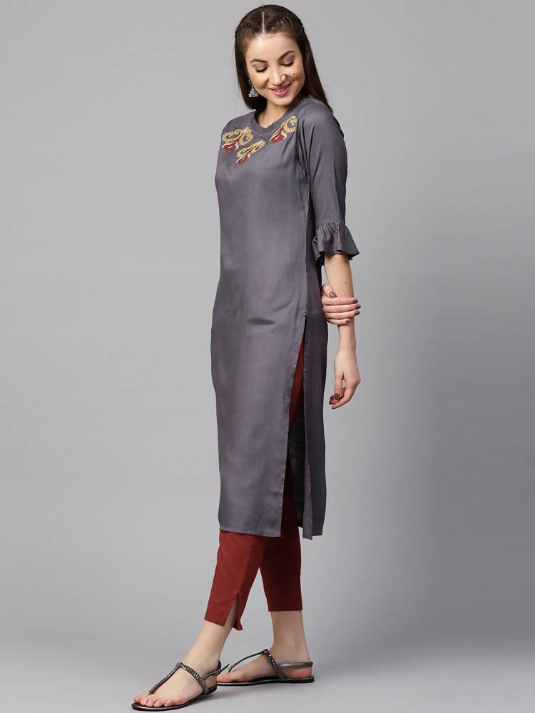 Yufta Women Grey & Maroon Solid Kurta with Trouser