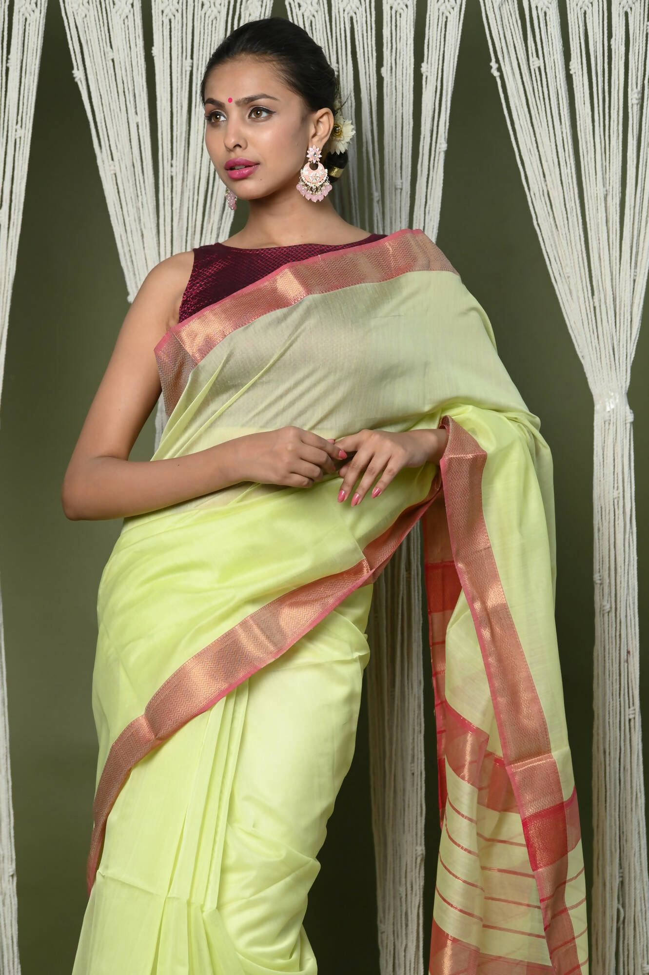 Very Much Indian Handloom Cotton Silk Maheshwari Saree With Sleek Golden Border - Chartreuse Green - Distacart
