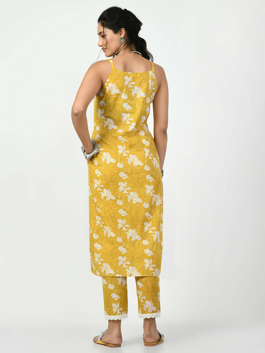 Myshka Women's Yellow Printed Kurta With Trouser - Distacart