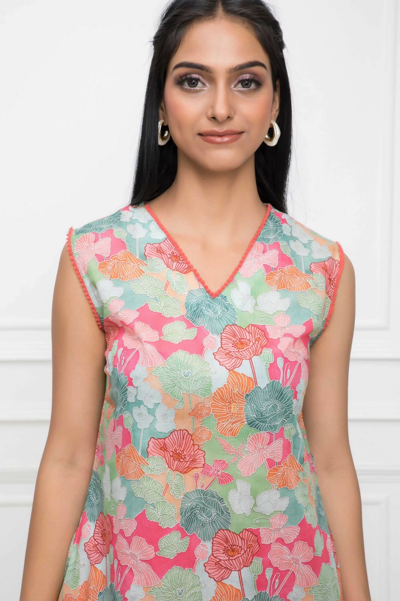 Myshka Women Multi Floral Rayon A-Line V-Neck Kurtis - Distacart