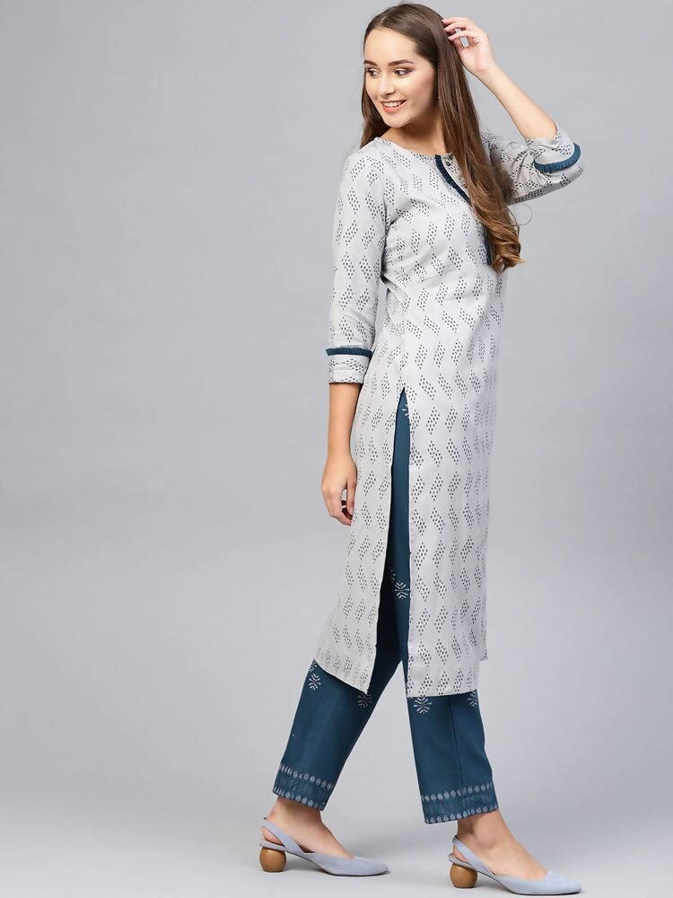 Yufta Women Grey & Navy Printed Kurta with Trouser