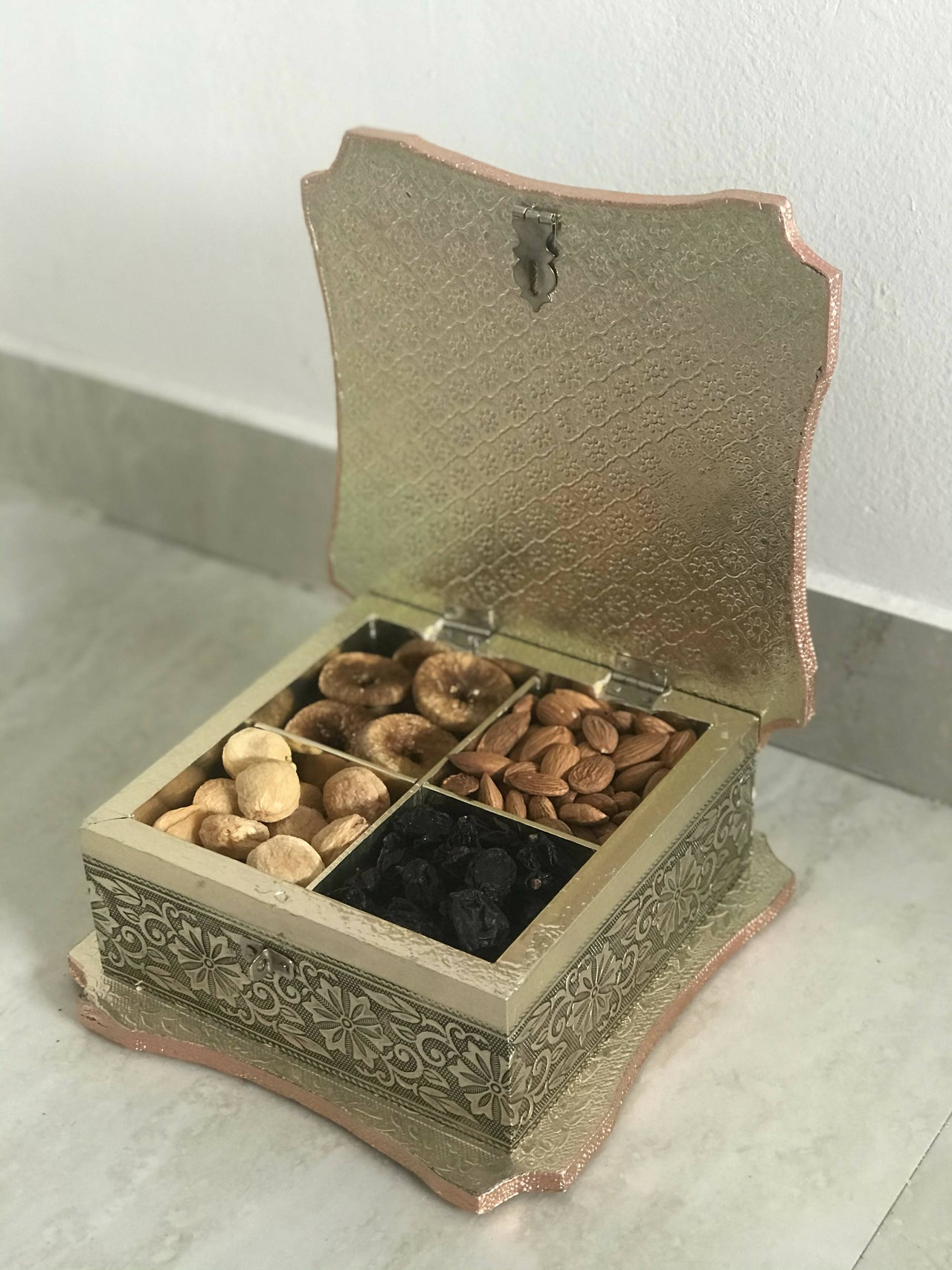 SK Mithaii | Assorted Meenakari Design Dry Fruit Box | Almonds | Apricots | Figs | Black Resins - Distacart