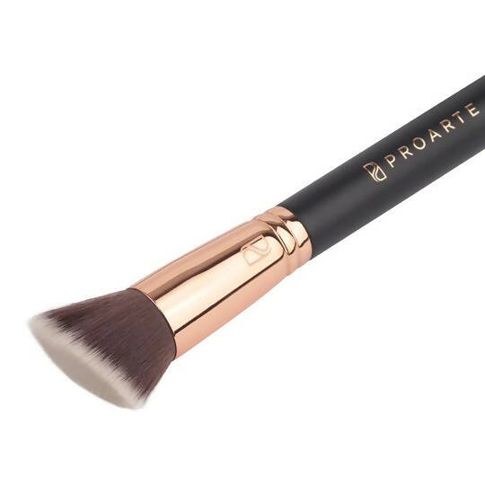 Proarte Flat Angled Kabuki Brush AK-39 - Distacart