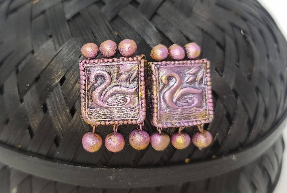 Terracotta Beautiful Swan Studs-Lavender