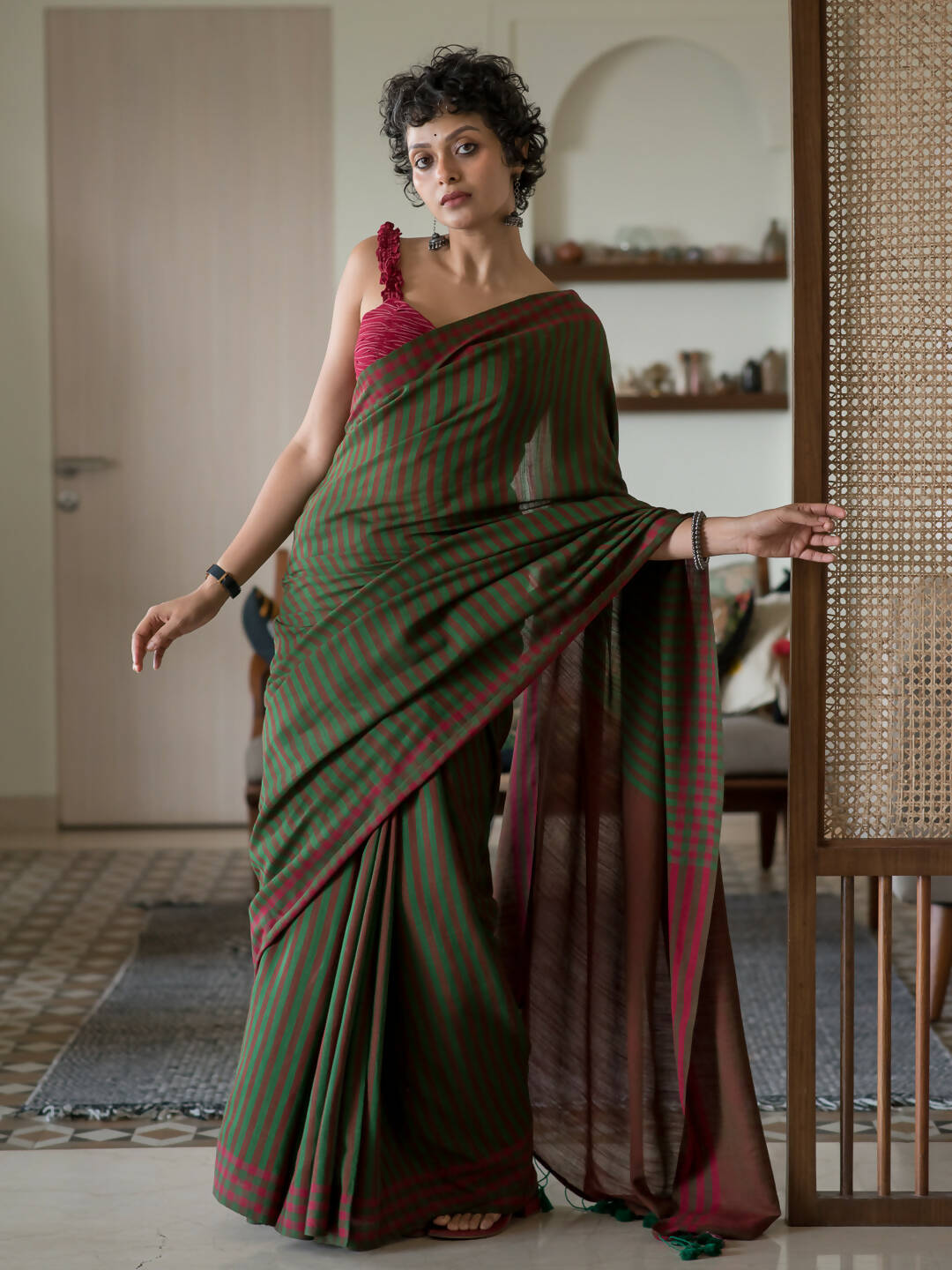 Suta Maroon Woven Design Pure Cotton Saree - Distacart
