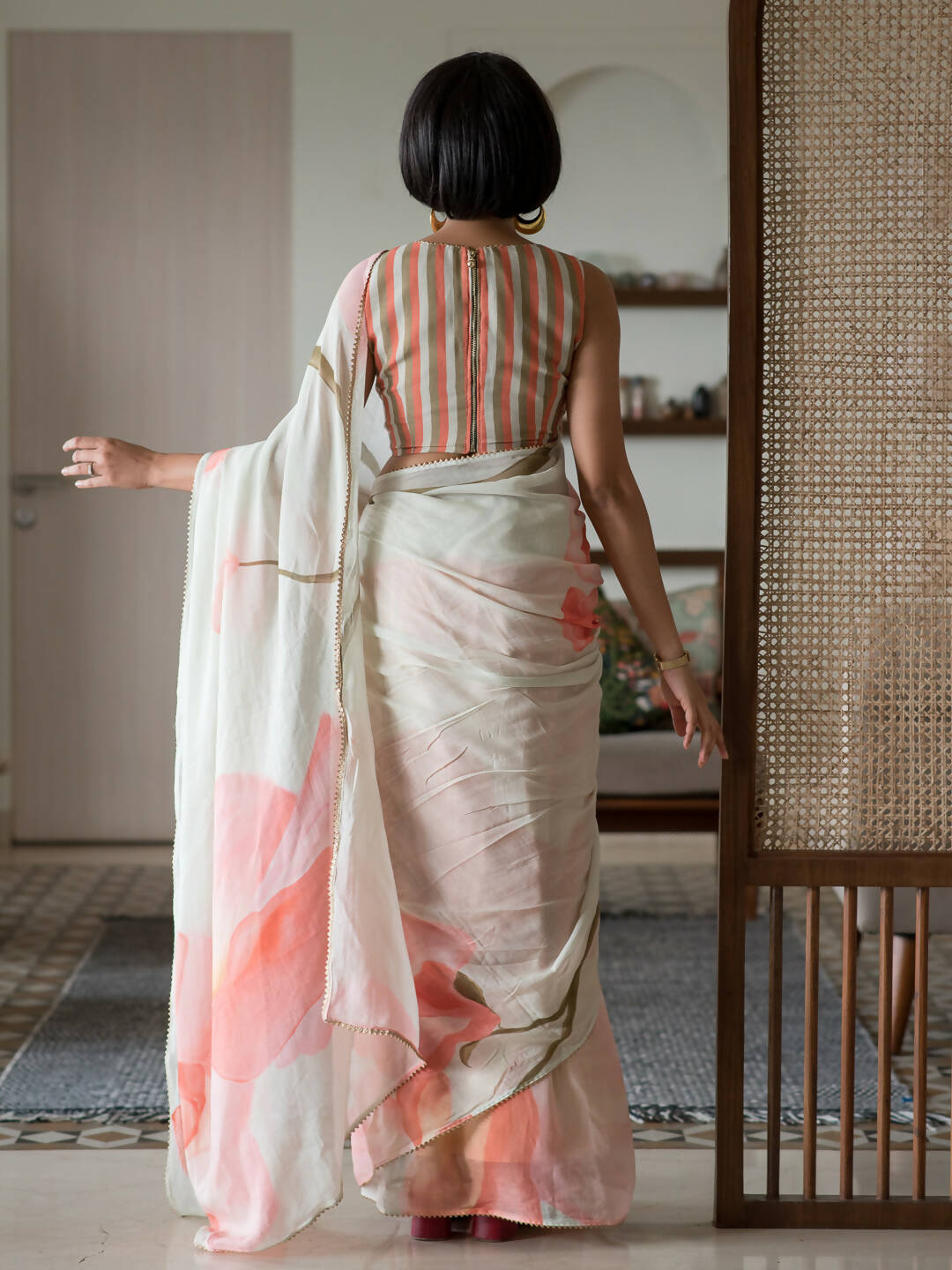 Suta Green Floral Pure Cotton Saree - Distacart