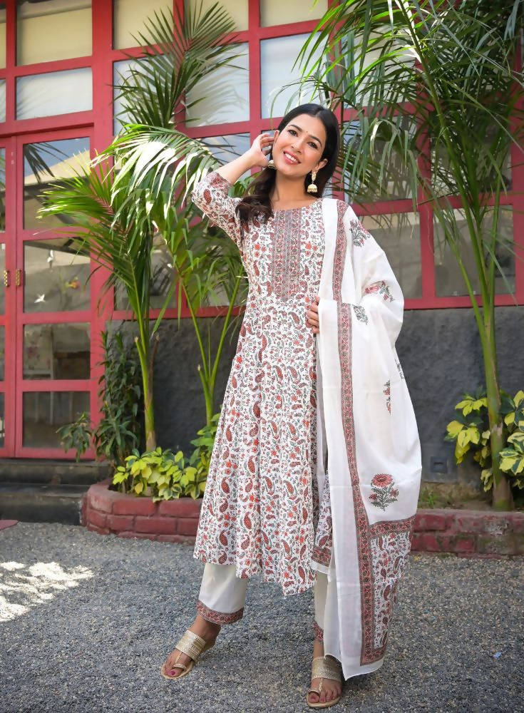 Yufta Women White Paisley Printed Regular Sequinned Pure Cotton Kurta with Palazzo & With Dupatta