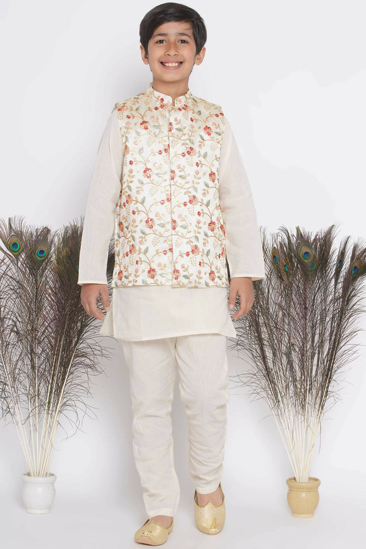 Little Bansi Banarsi Floral Embroidery Jacket with Cotton Kantha kurta and Kantha Pyjama - Cream - Distacart