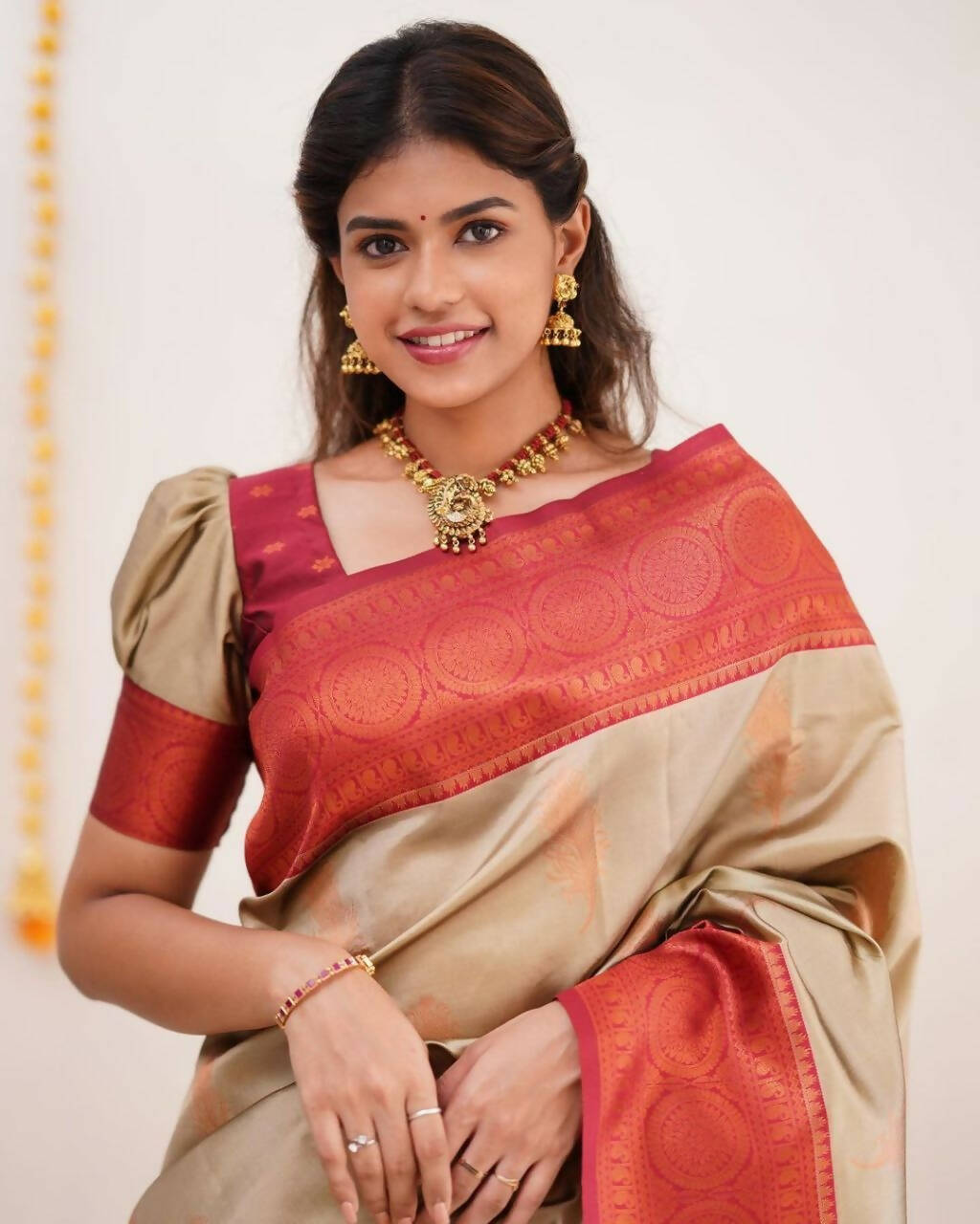 DEIANA'S Beautiful Golden Jari with New Design Soft Lichi Silk Saree - Cream - Distacart