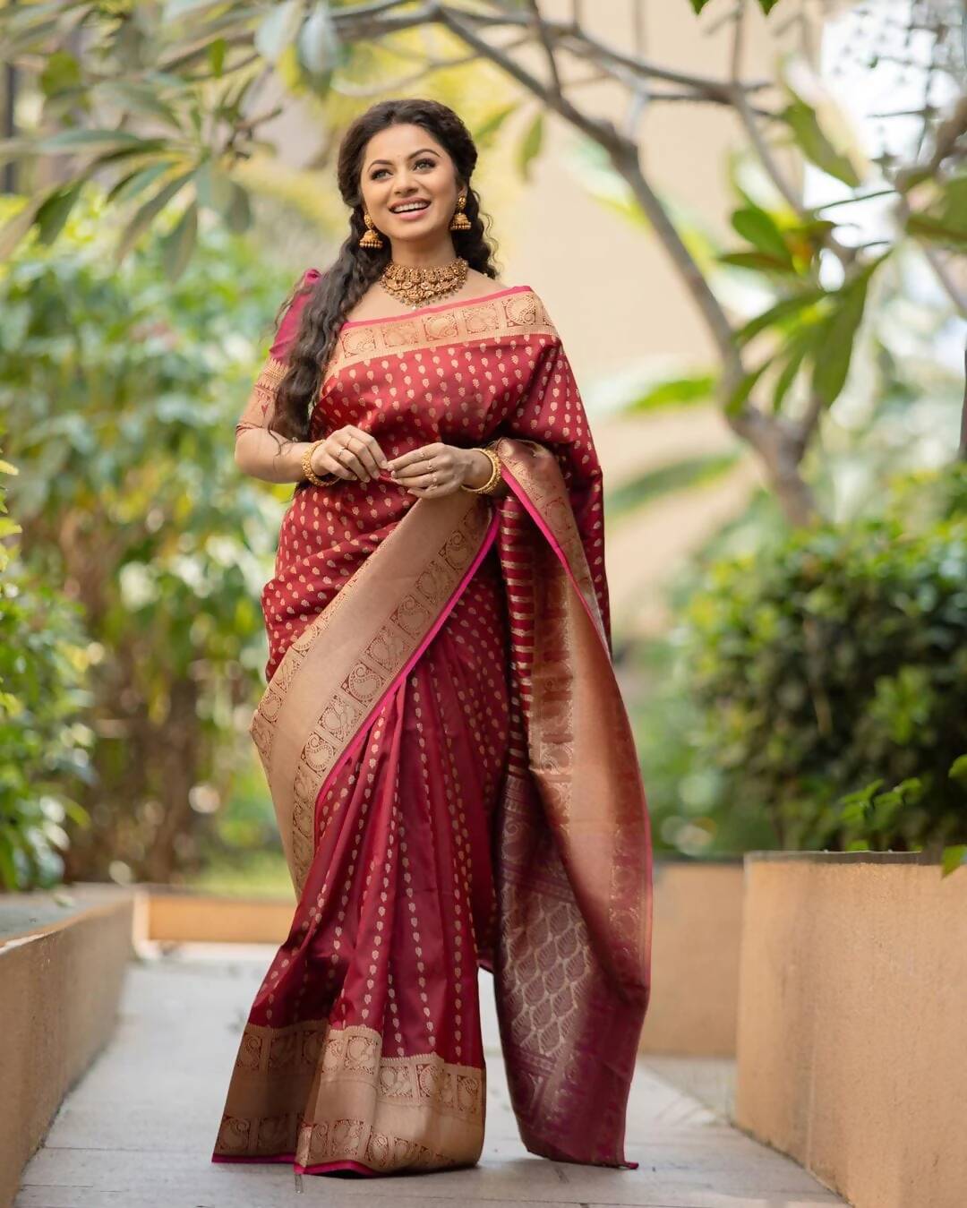 DEIANA'S Beautiful Golden Jari with New Design Soft Lichi Silk Saree - Maroon - Distacart