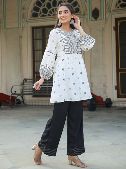 Juniper Women's White Rayon Staple Printed Straight Clothing Set - Distacart