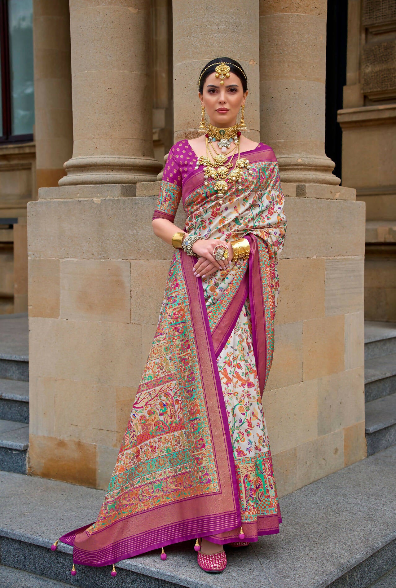 Contessa Pink& White Superior V.P.Silk Woven Printed Patola Silk Saree - Rewaa Milano - Distacart