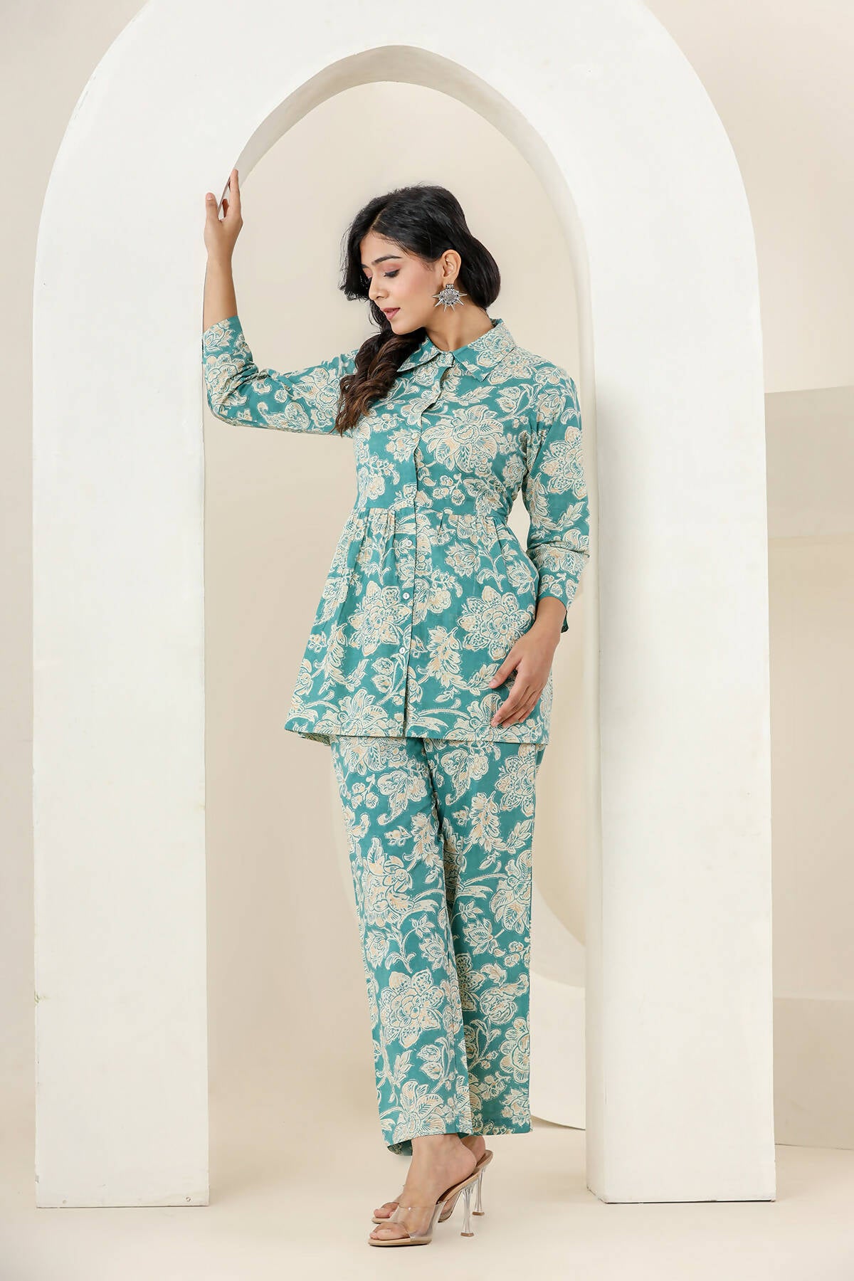 Kaajh Women's Turqouise Gold Print Cotton Co-ord Set - Distacart