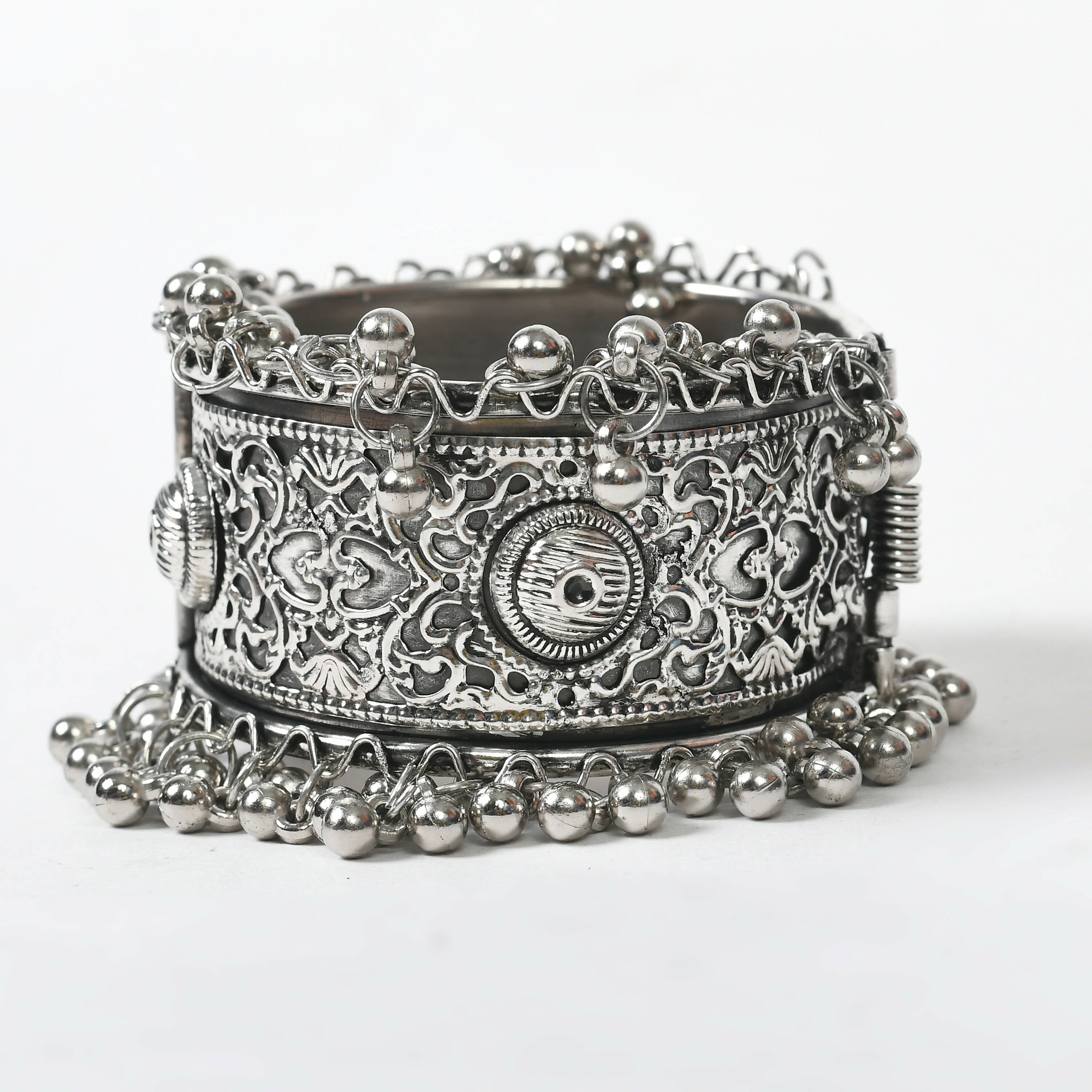 Mominos Fashion Joharkamal Oxidised Silver-Plated Ghungroo Handcraft Bracelet - Design 022 - Distacart