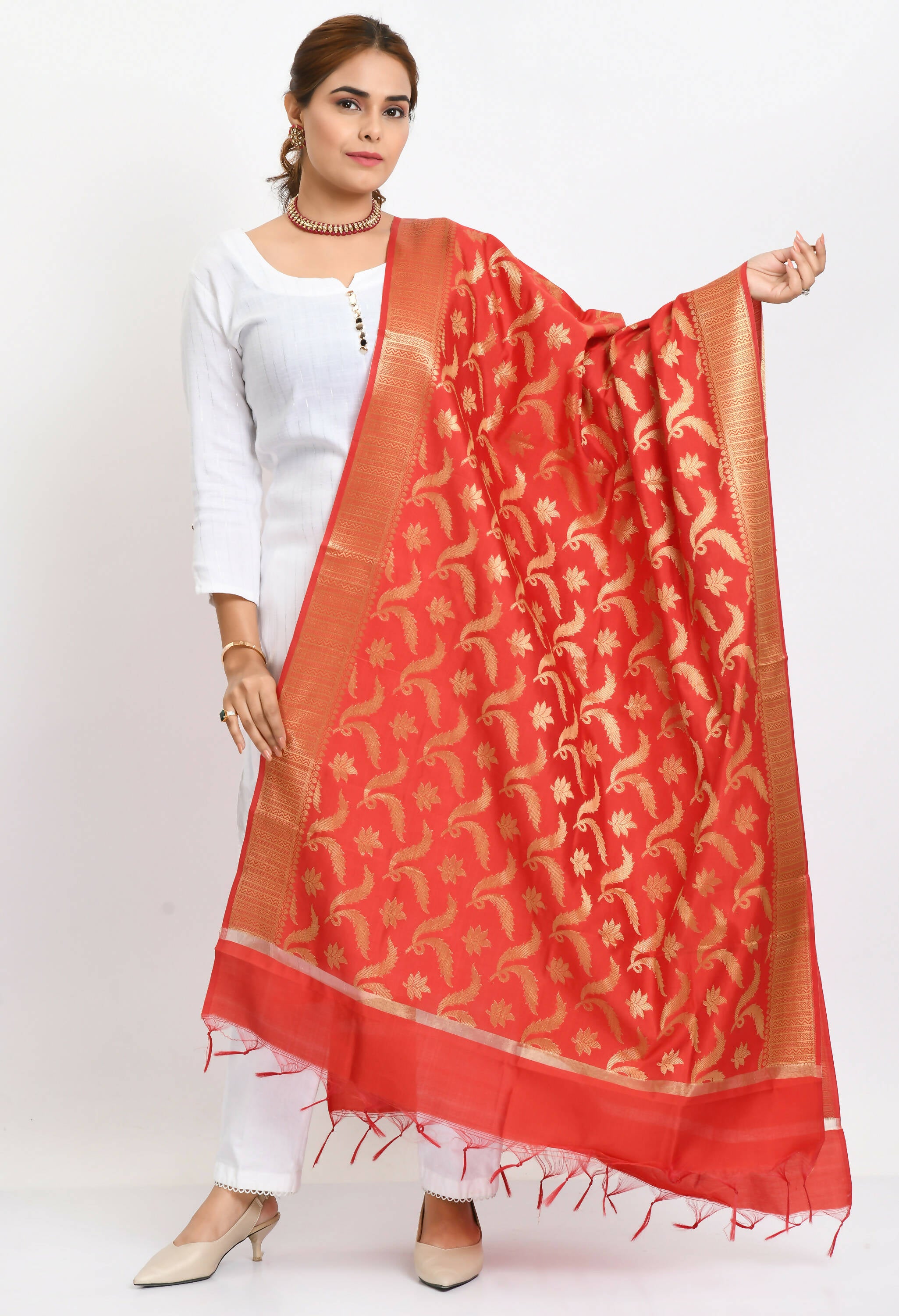 Mominos Fashion Moeza Women's Banarsi Silk Floral Woven Design Red Dupatta - Distacart