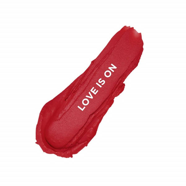 Revlon Lipstick - Love Is On