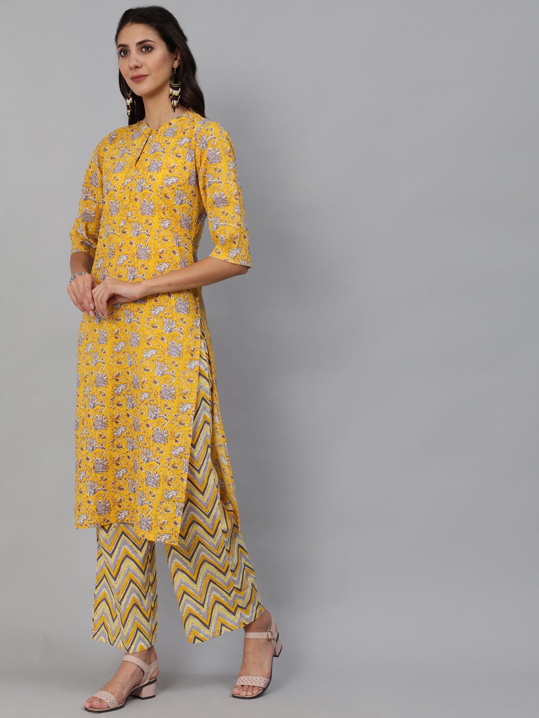 NOZ2TOZ Women Yellow & Grey Floral Printed Straight Kurta Set With Plazo & Dupatta - Distacart