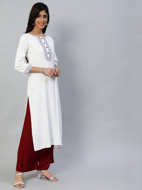 Thumbnail for NOZ2TOZ Women Off White Embroidered Straight Kurta With Three Quarter Sleeves - Distacart