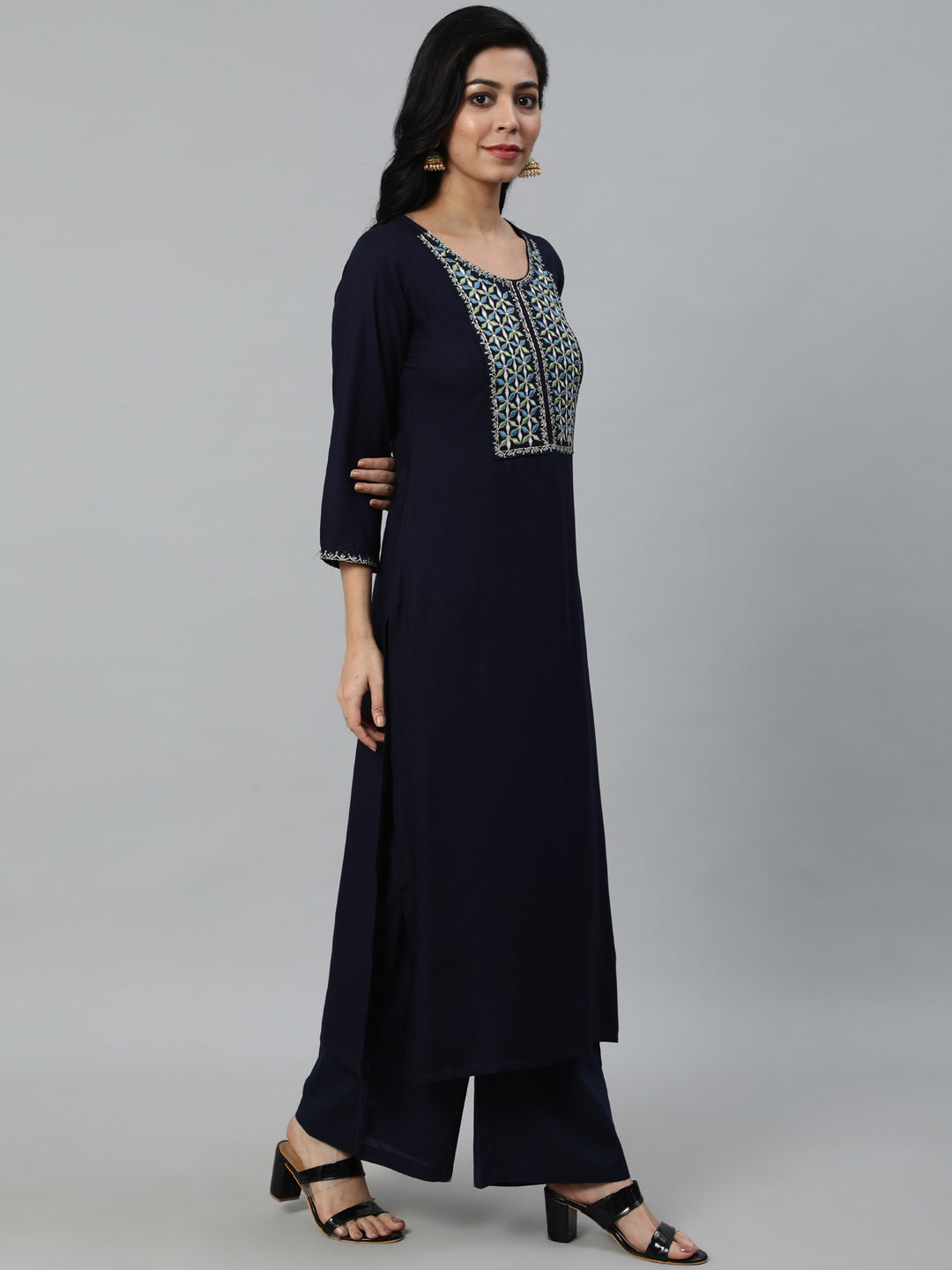NOZ2TOZ Women Navy Blue Embroidered With Plazo & Printed Dupatta - Distacart