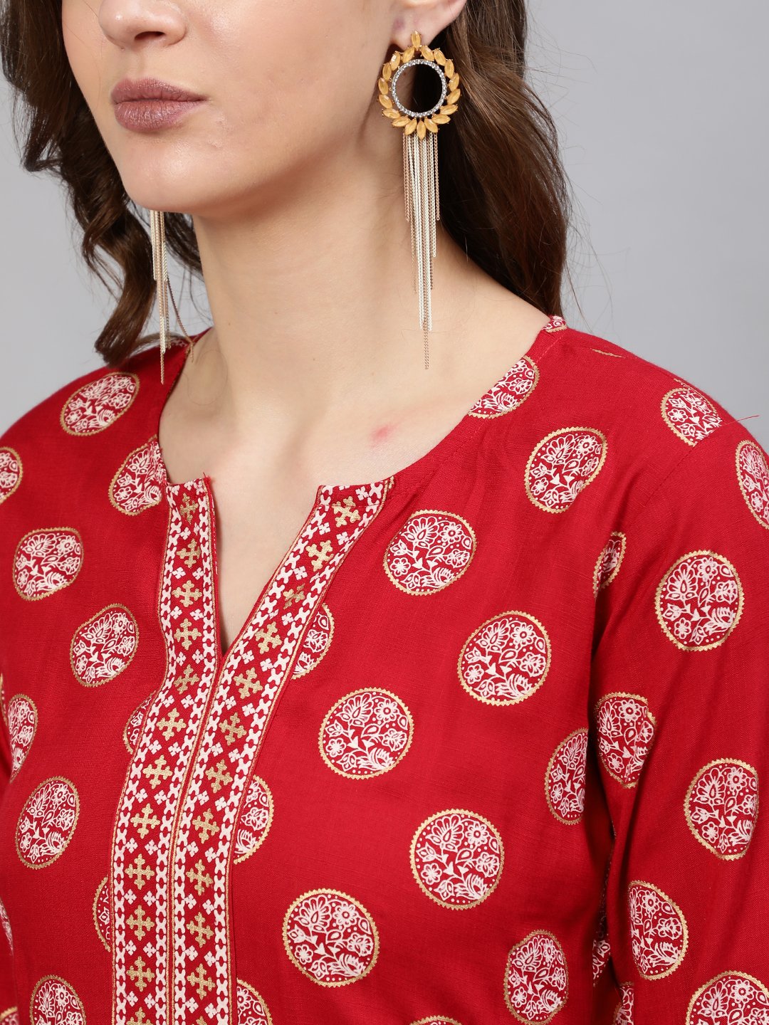 NOZ2TOZ Women Red & Gold Printed Straight Kurta With Half Sleeves - Distacart