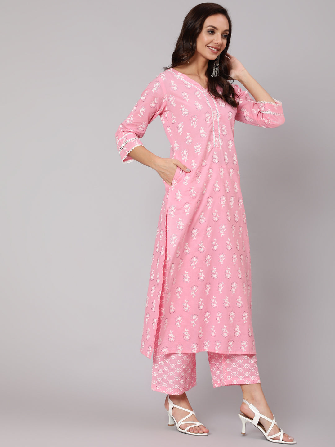 NOZ2TOZ Women Pink Silver Floral Printed Straight kurta With Palazzo And Dupatta - Distacart