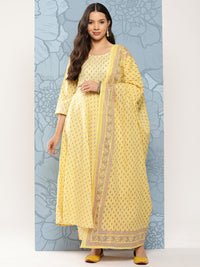 Thumbnail for NOZ2TOZ Women Yellow Printed Anarkali Kurta With Trouser And Dupatta - Distacart
