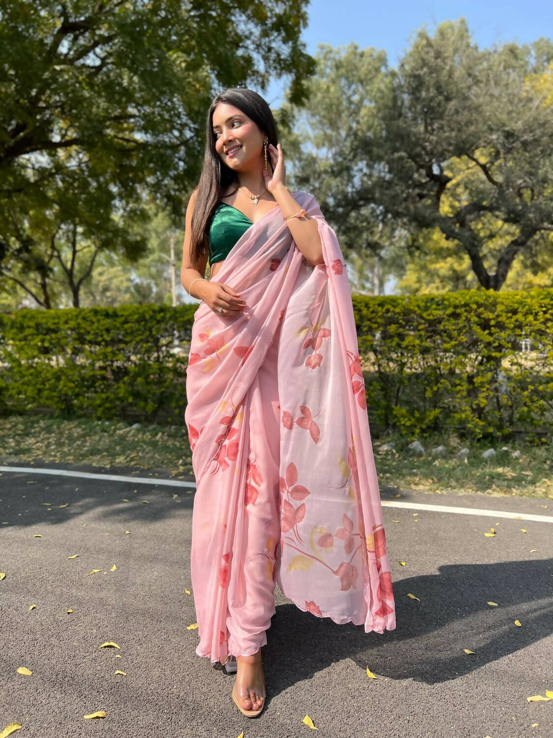 Vamsee Pink Chiffon Designer Saree - Distacart
