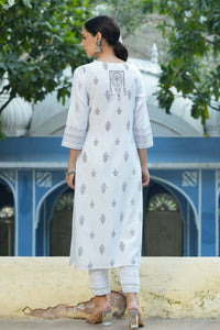 Thumbnail for Juniper Women's White Rayon Placement Printed Straight Kurta - Distacart