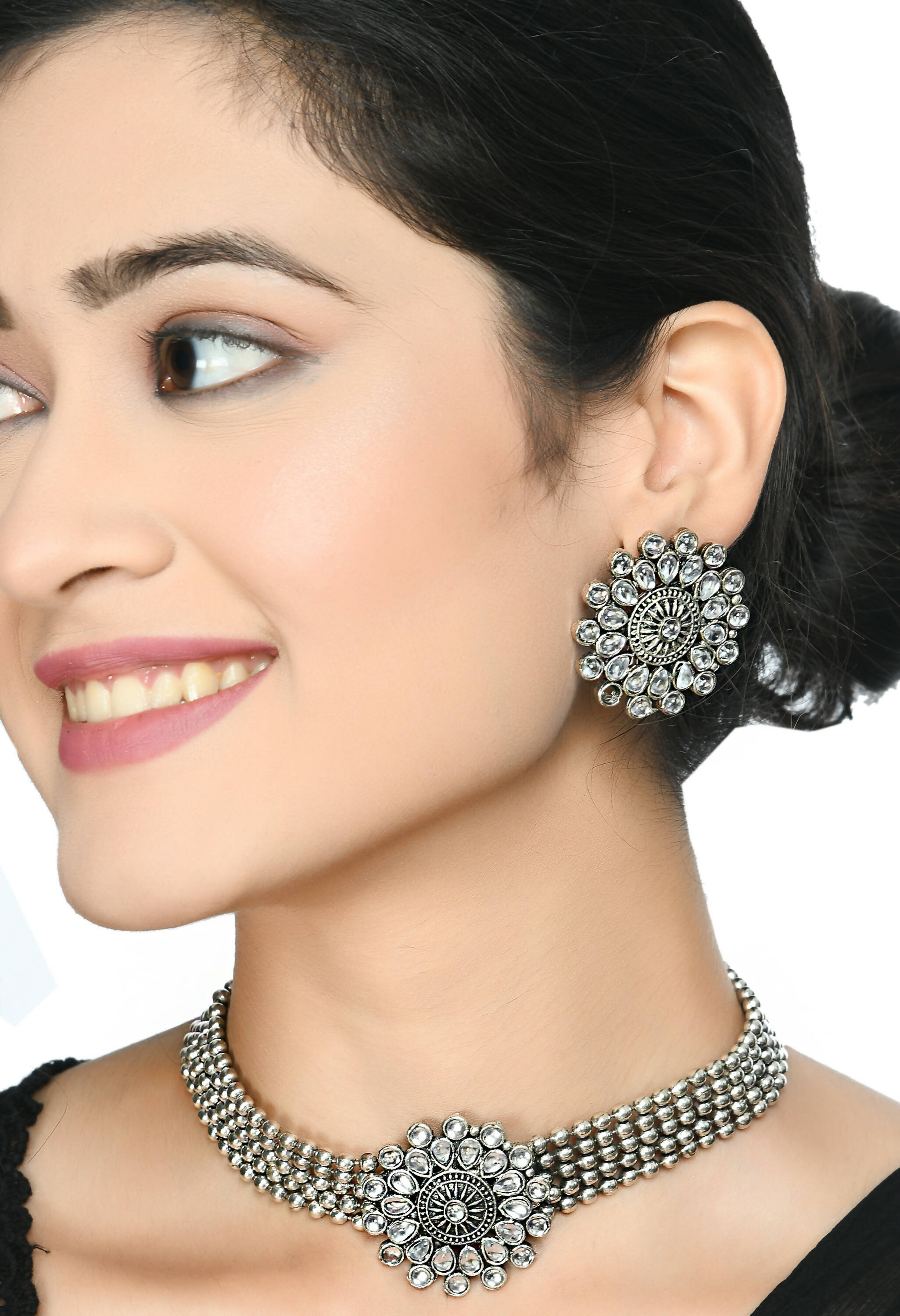 Mominos Fashion Johar Kamal Oxidised Silver-Plated Brass Finish Kundan Choker For Women (Silver) - Distacart