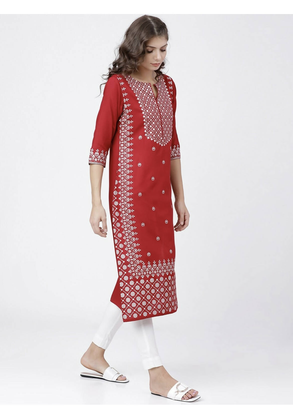 Cheera Embellished Daily Wear Cotton Blend Kurta - Red - Distacart
