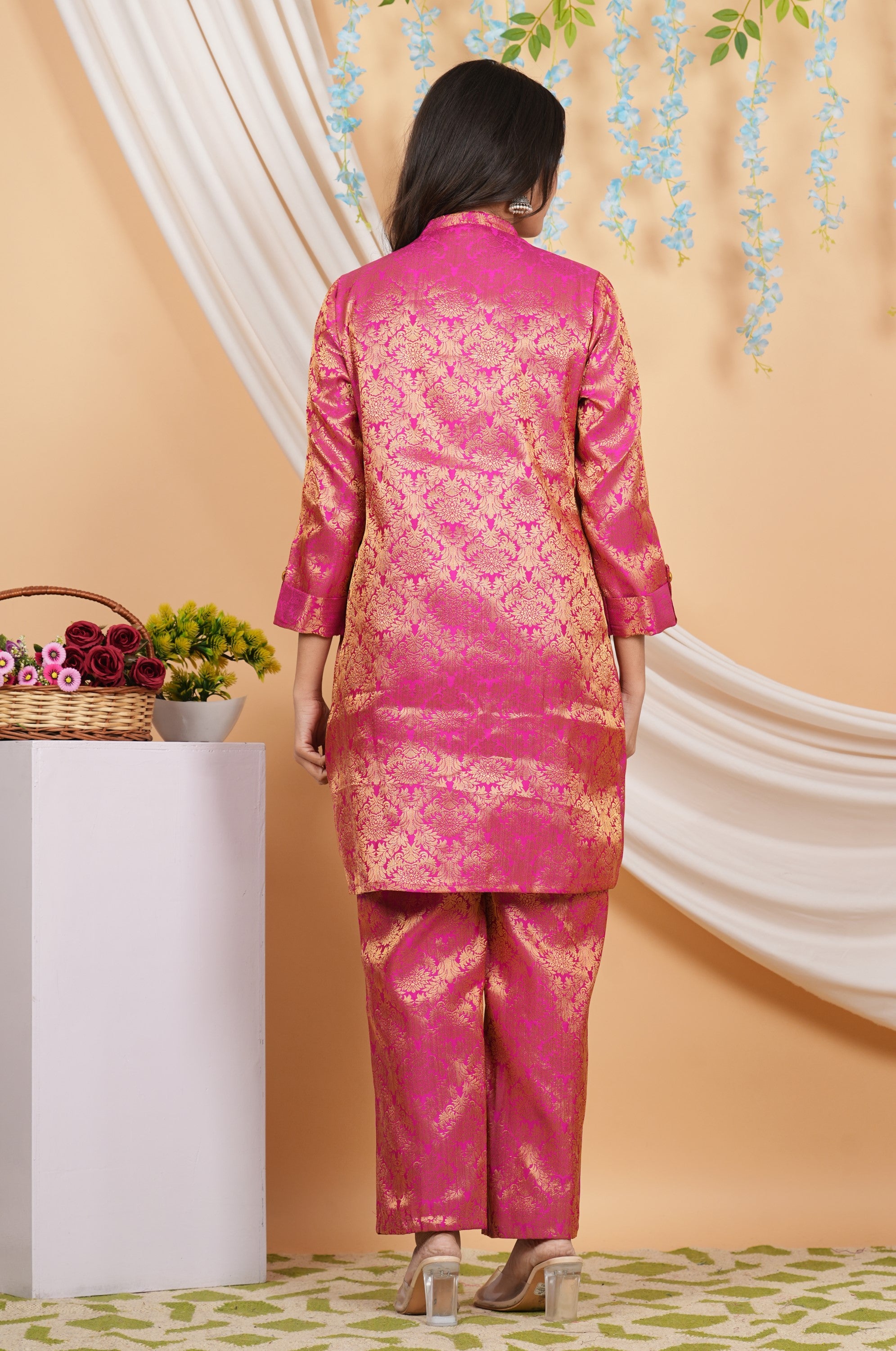 House of RP Women Fuchsia Emblished Jacquard Kurta & Pant Set - Distacart