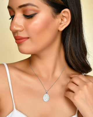 VOJ Women Beads Stainless Steel Sliver-Plated Chain with Oval-Shape Pendant - Distacart