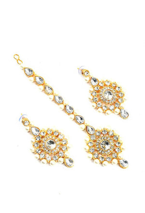 Tehzeeb Creations White Colour Pearl And Necklace Earrings And Tikka With Stone And Kundan