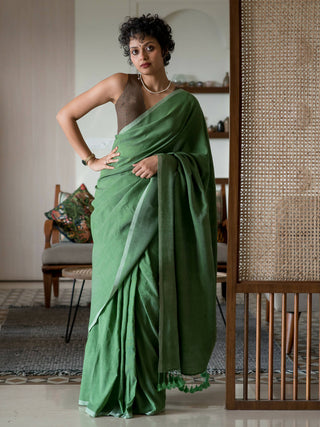 Suta Green Solid Cotton Blend Saree - Distacart