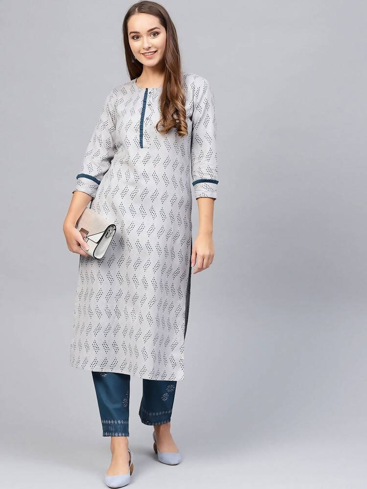 Yufta Women Grey & Navy Printed Kurta with Trouser