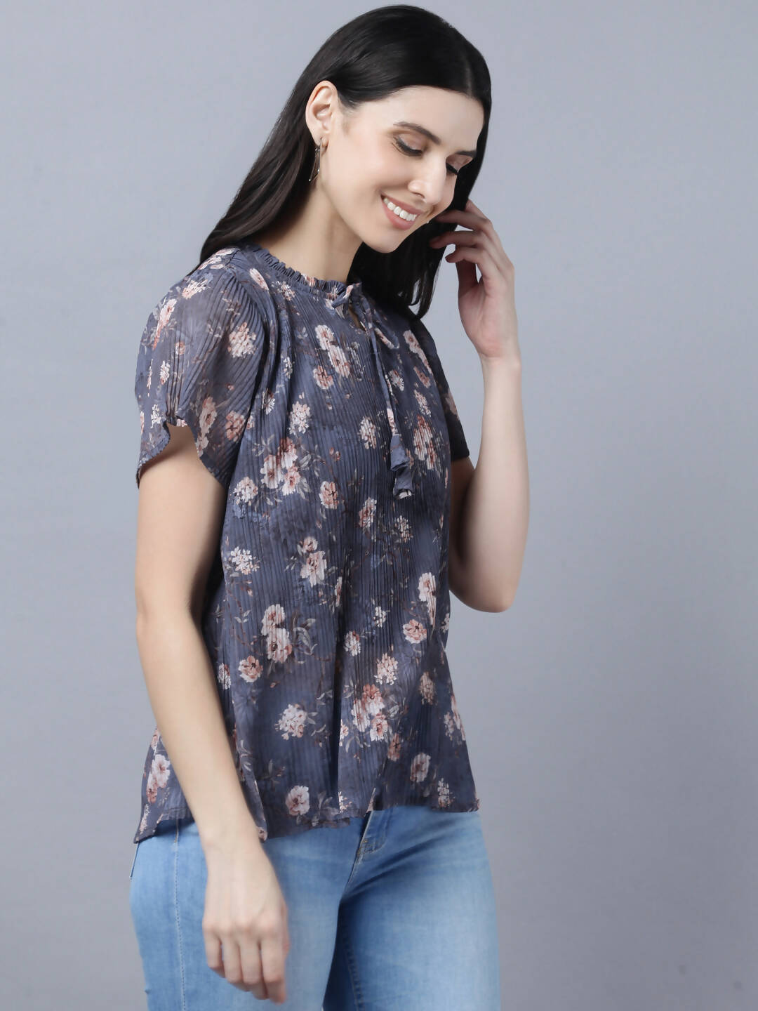 Myshka Women Charcoal Grey Peach-Coloured Floral Print Tie-Up Neck Georgette Top - Distacart