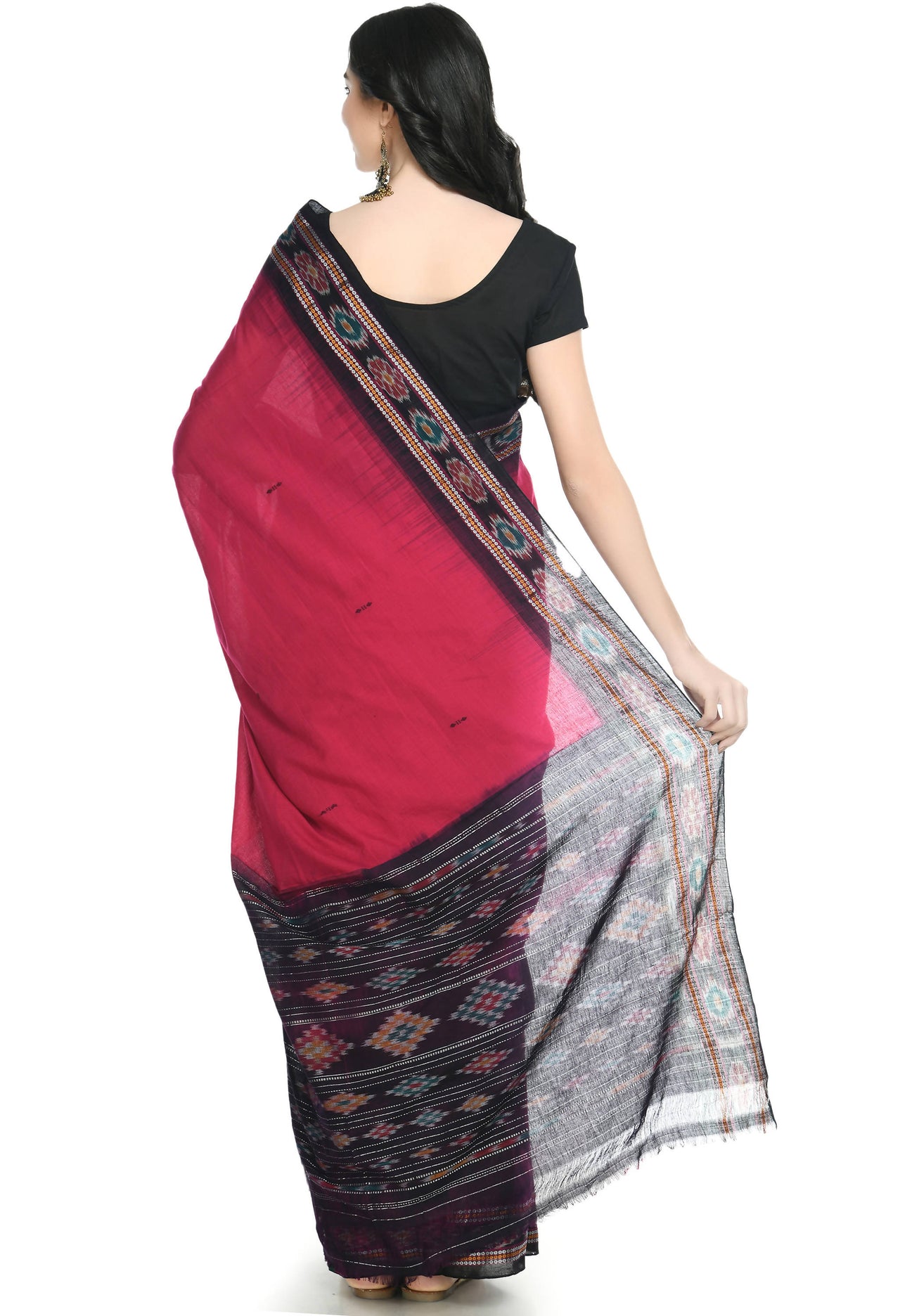 Vamika Sambalpuri Ikat Cotton Rekhabala Buti Magenta & Black Saree - Distacart
