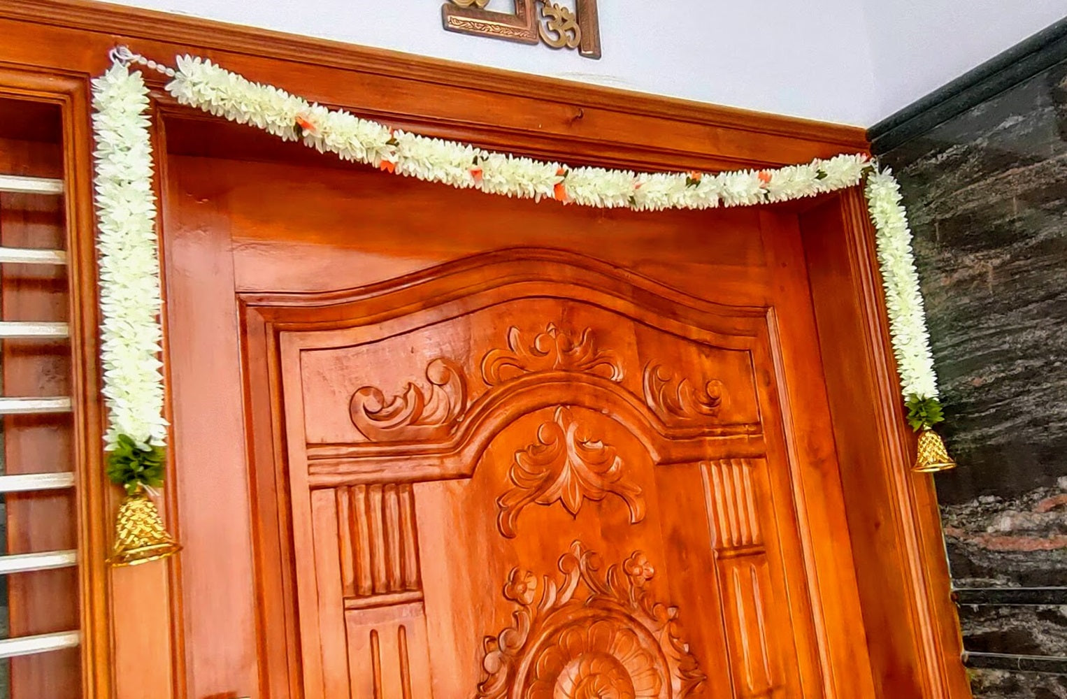 White Fabric Toran with Hangings - Distacart