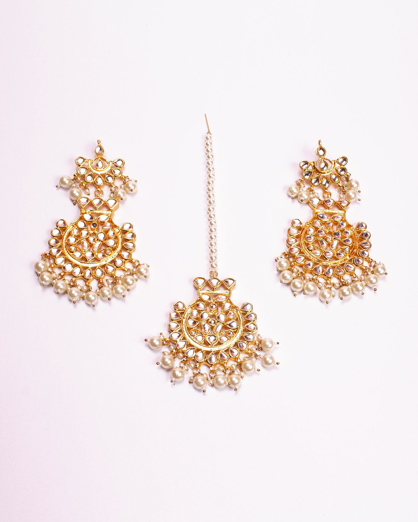 Gold-Plated Alloy Pearl And Kundan Choker Necklace Set - The Pari - Distacart