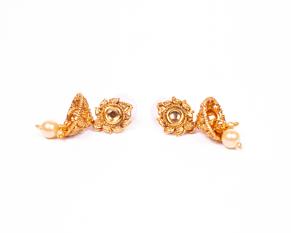 Gold-Plated Alloy Pearl And Beads Mala Pendant Set - The Pari - Distacart