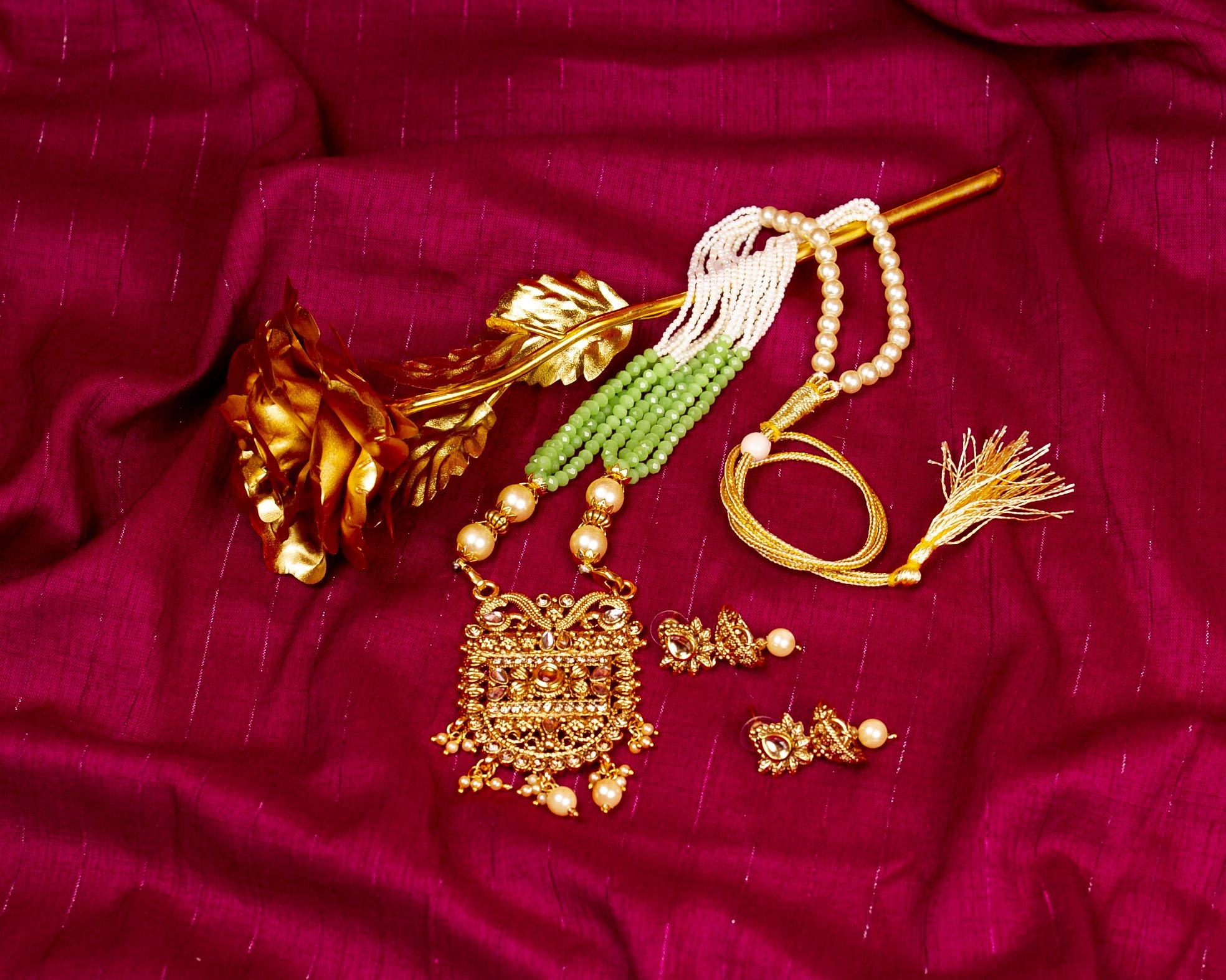 Gold-Plated Alloy Pearl And Beads Mala Pendant Set - The Pari - Distacart