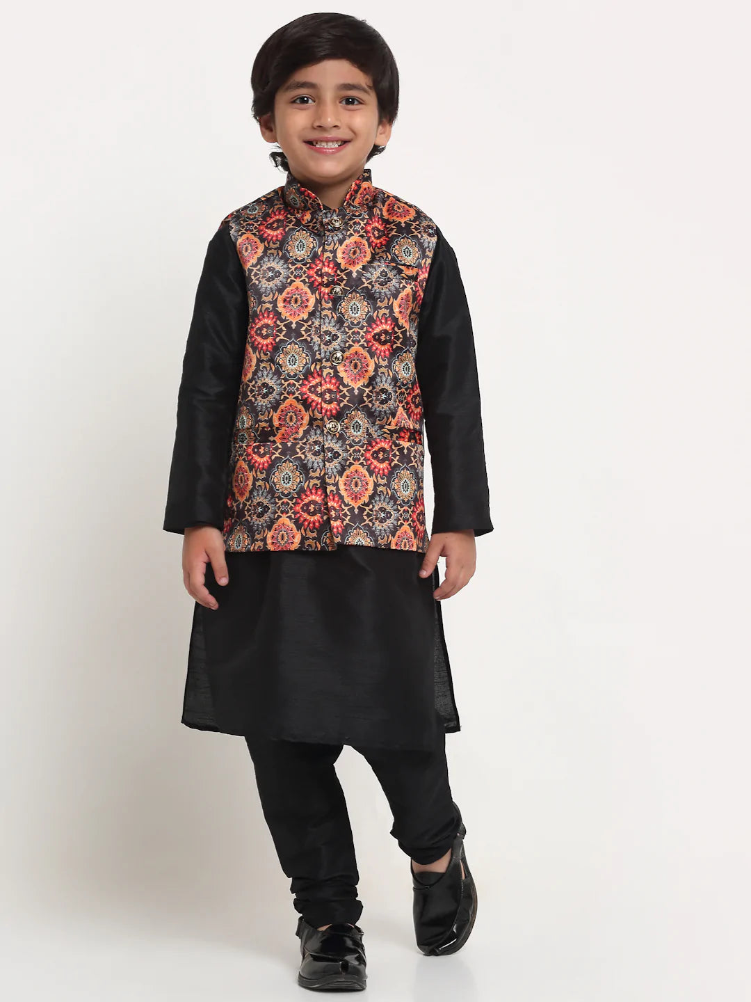 Kalyum Black Solid Kurta With Pyjama & Black Printed Nehrujacket set For Boys - Distacart