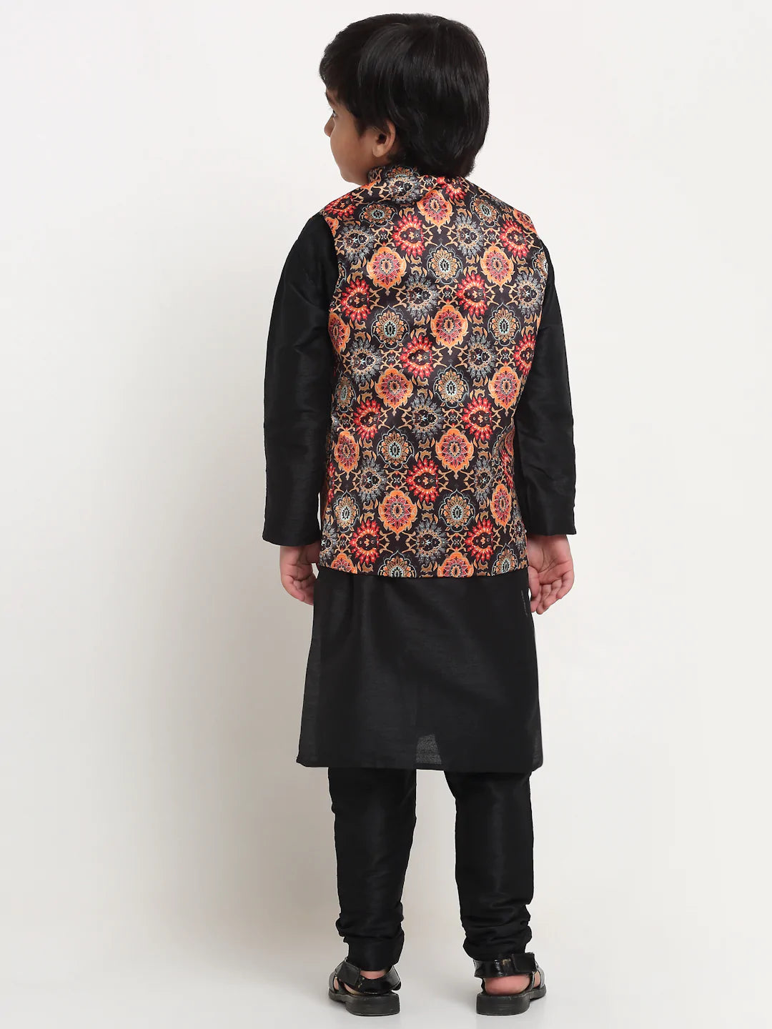 Kalyum Black Solid Kurta With Pyjama & Black Printed Nehrujacket set For Boys - Distacart