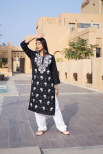 Thumbnail for Rangreza Ethnic Chikankari Rayon Kurta Black - Distacart