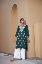 Thumbnail for Rangreza Ethnic Chikankari Rayon Kurta Green - Distacart