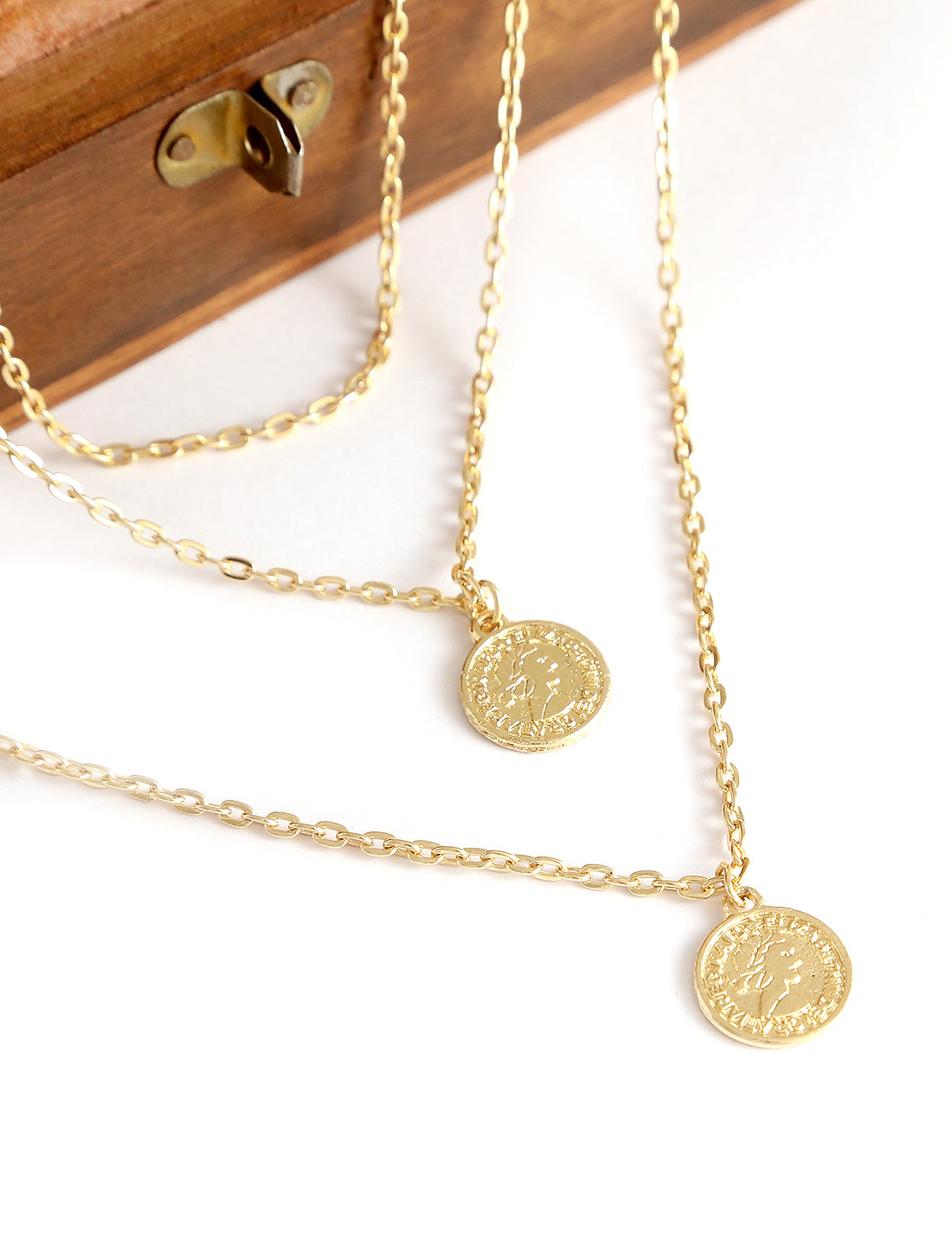 Gold-Plated Alloy Queen Coin Double Layer Necklace - The Pari - Distacart
