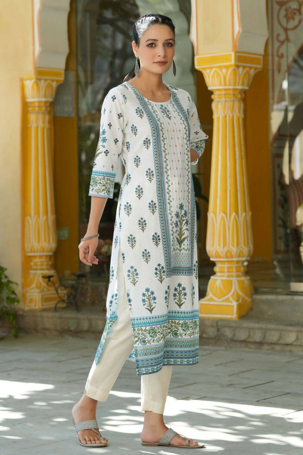 Juniper Women's Blue Printed Straight Kurta - Distacart