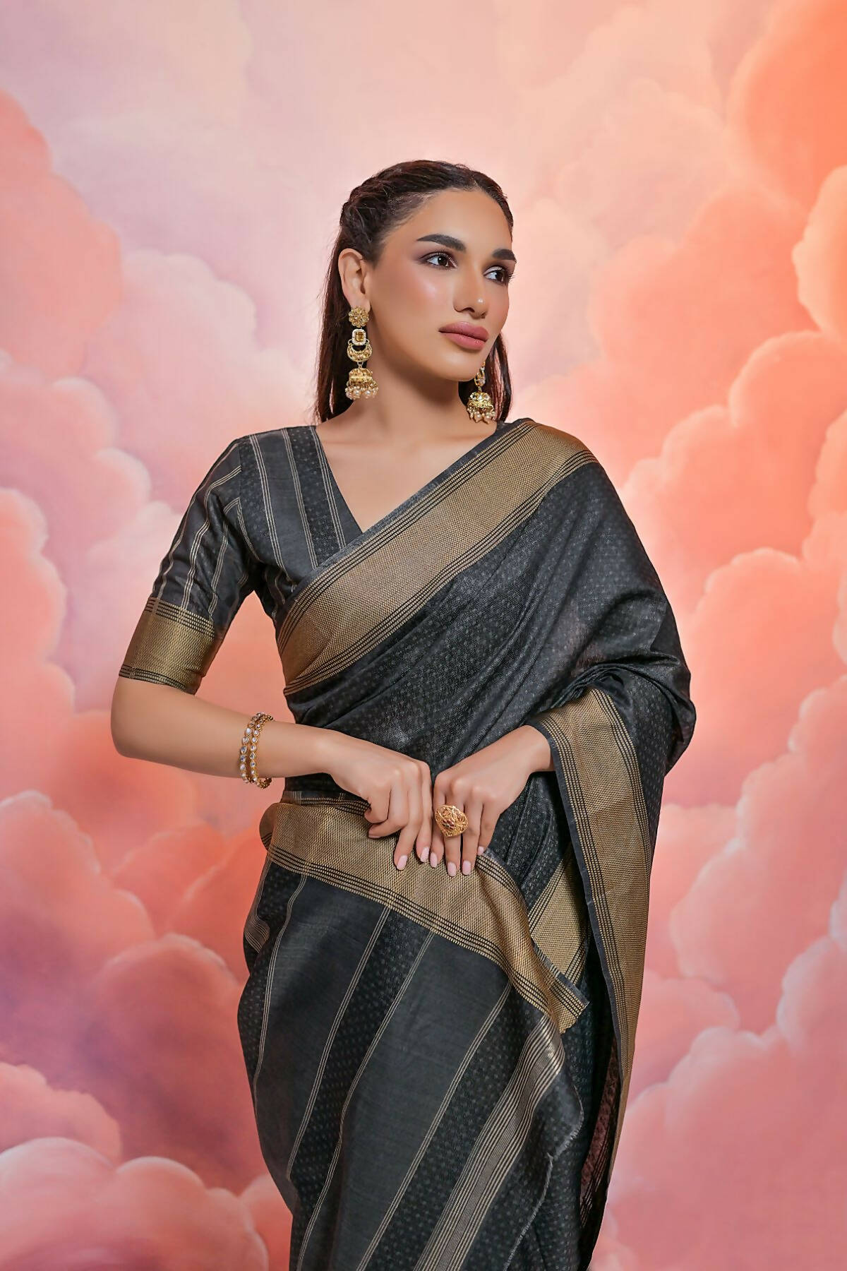 Vishnu Weaves Women's Black Cotton Self Weaving Saree with Blouse - Distacart